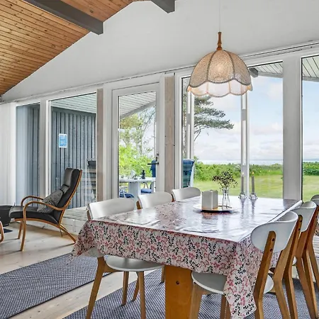 別荘 Knebel With A Fireplace 01 Knebel