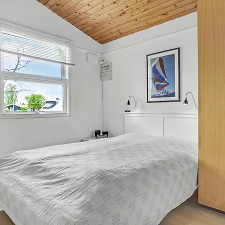 Knebel With A Fireplace 01 Knebel