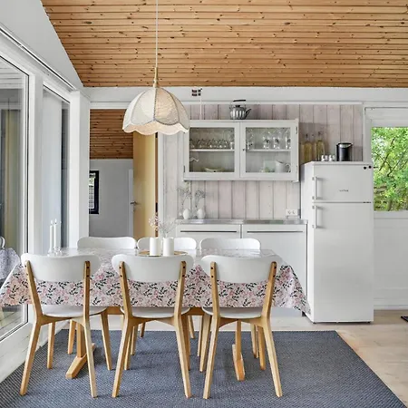 Knebel With A Fireplace 01 別荘